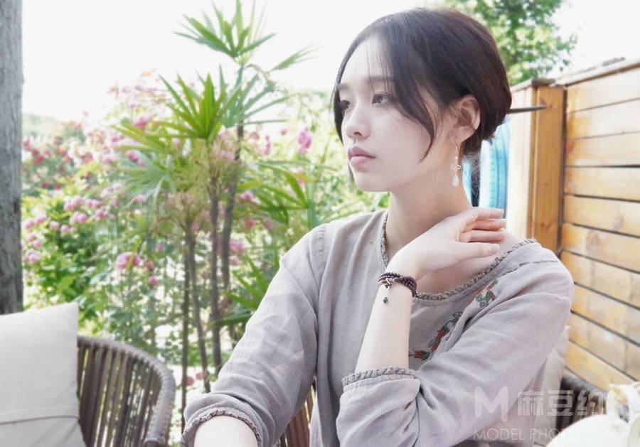 校园模特
