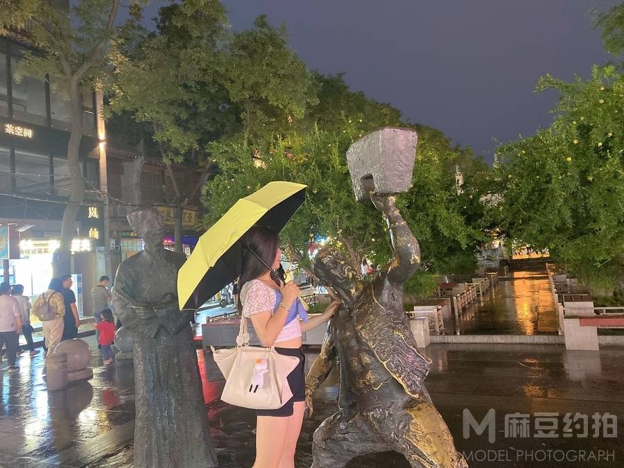 民国模特