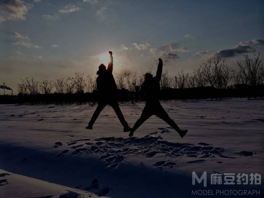 情侣模特
