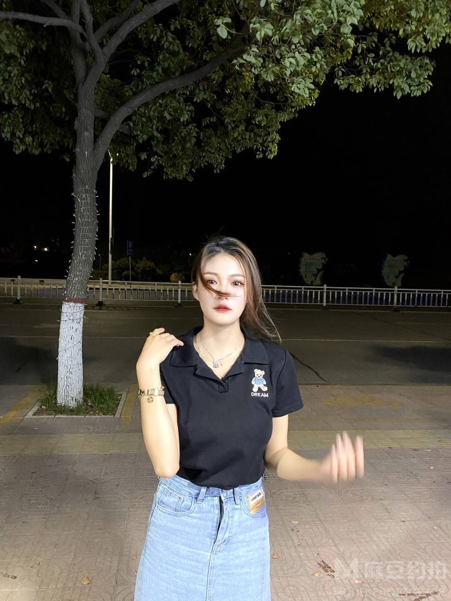 夜景模特
