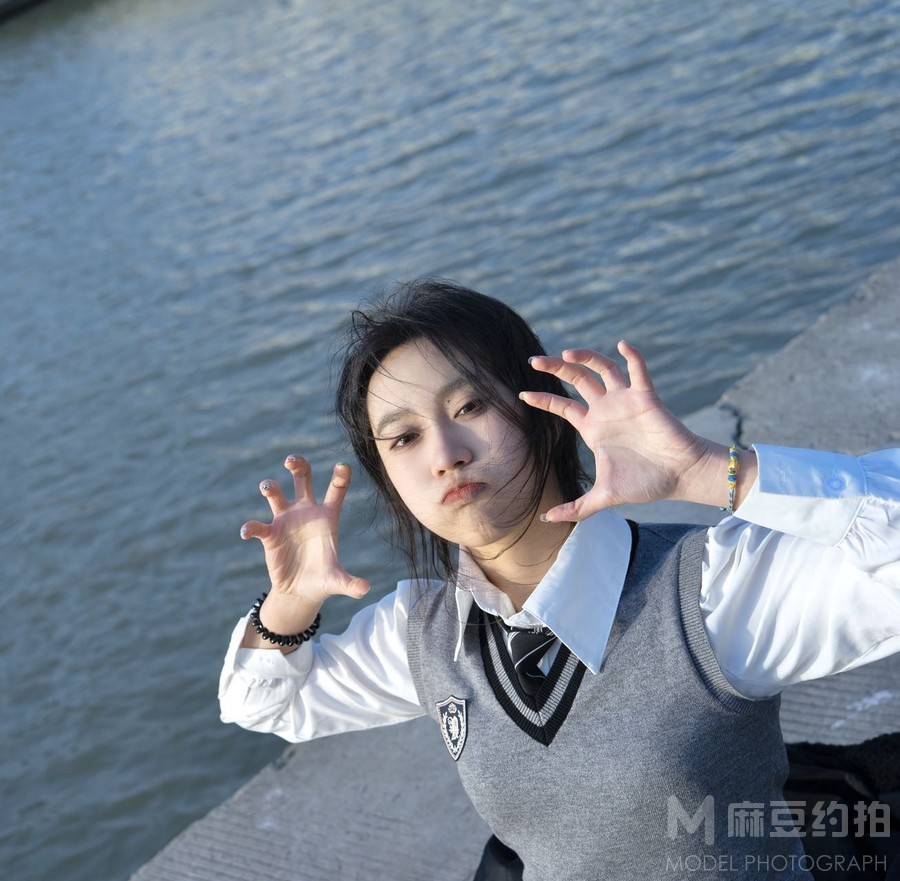 校园模特