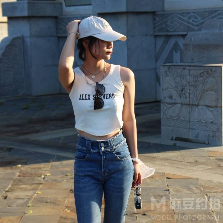 清新模特