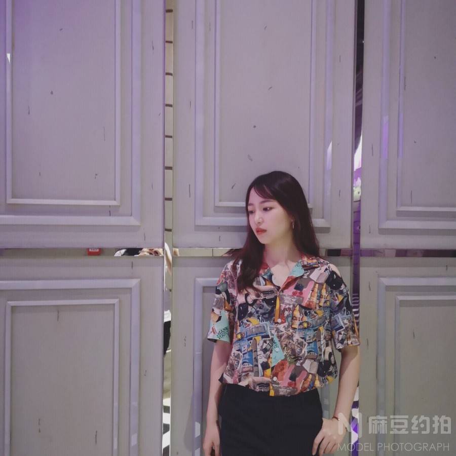 校园模特