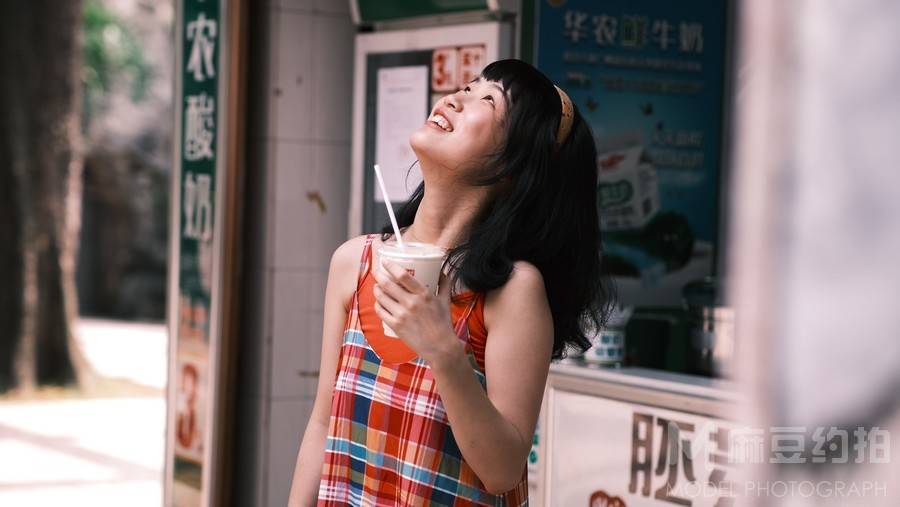 校园模特