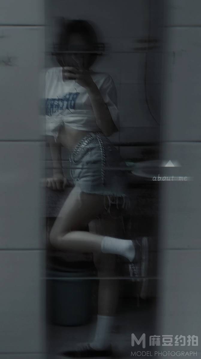 胶片模特