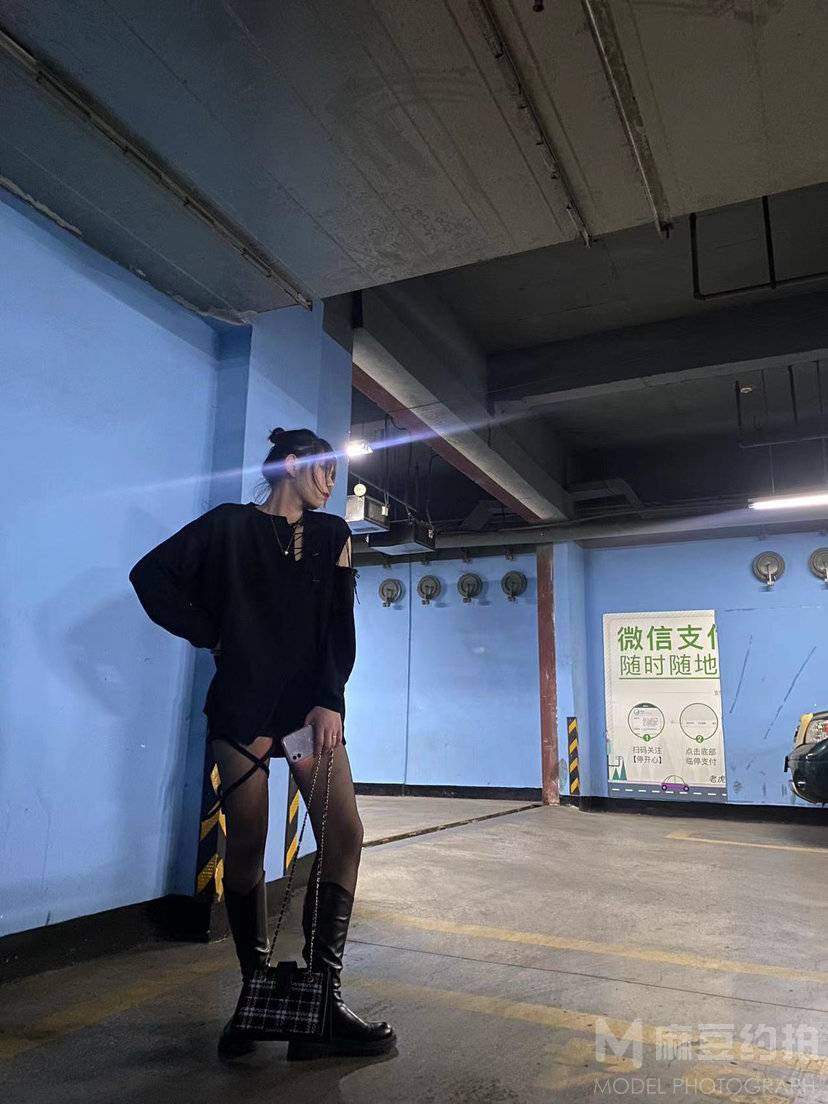 暗黑模特
