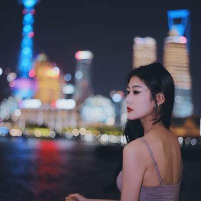 夜景模特