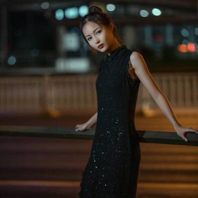 夜景模特