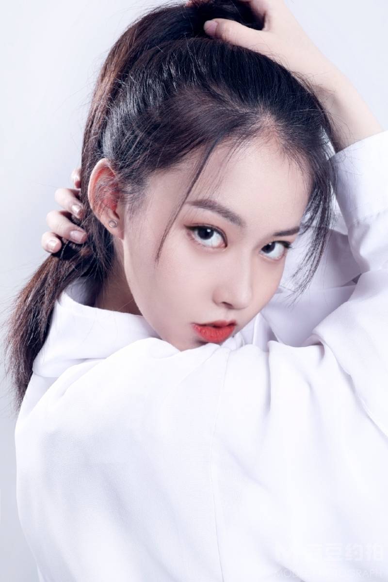 胶片模特