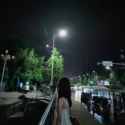 夜景模特