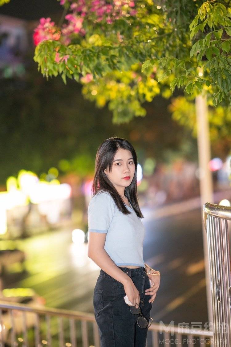 夜景模特