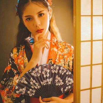 和服模特