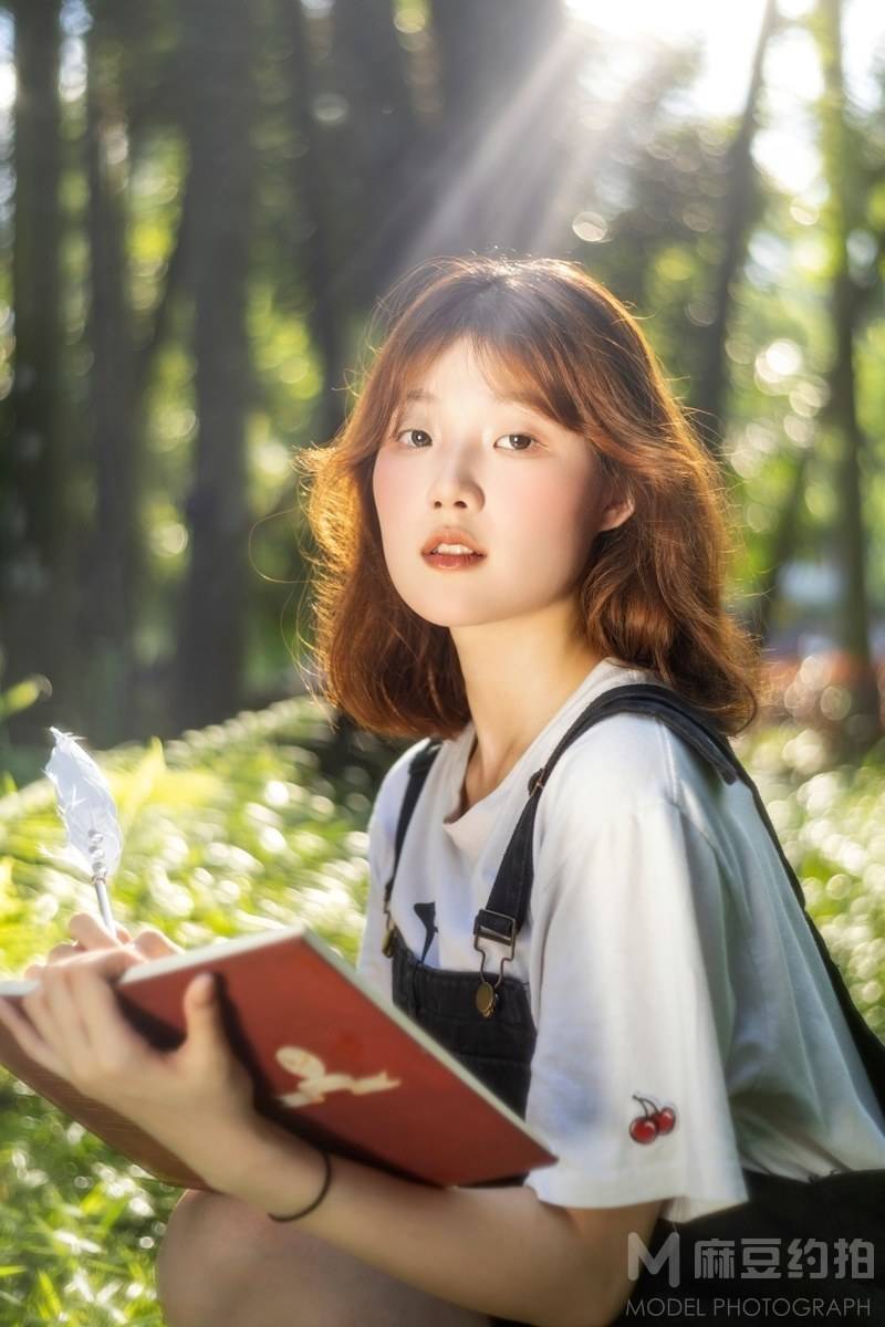 清新模特