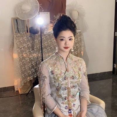 妆容模特