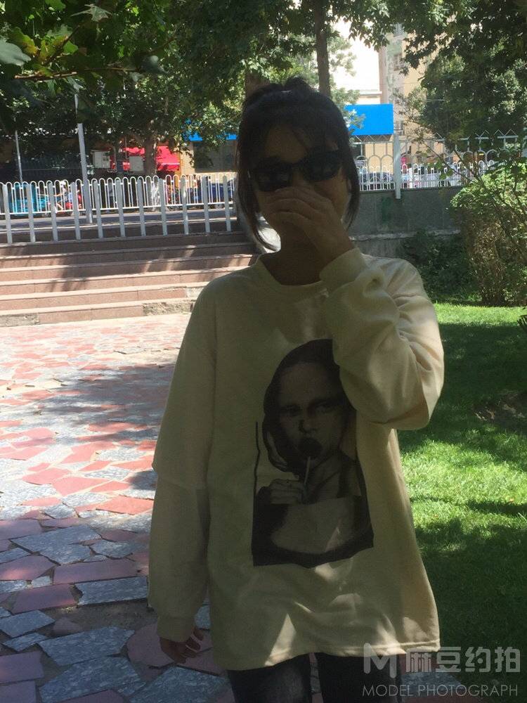 清新模特