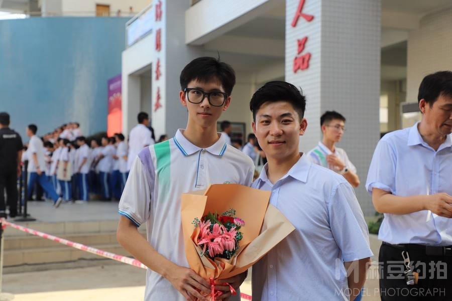 校园模特