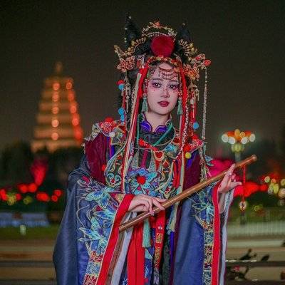汉服模特