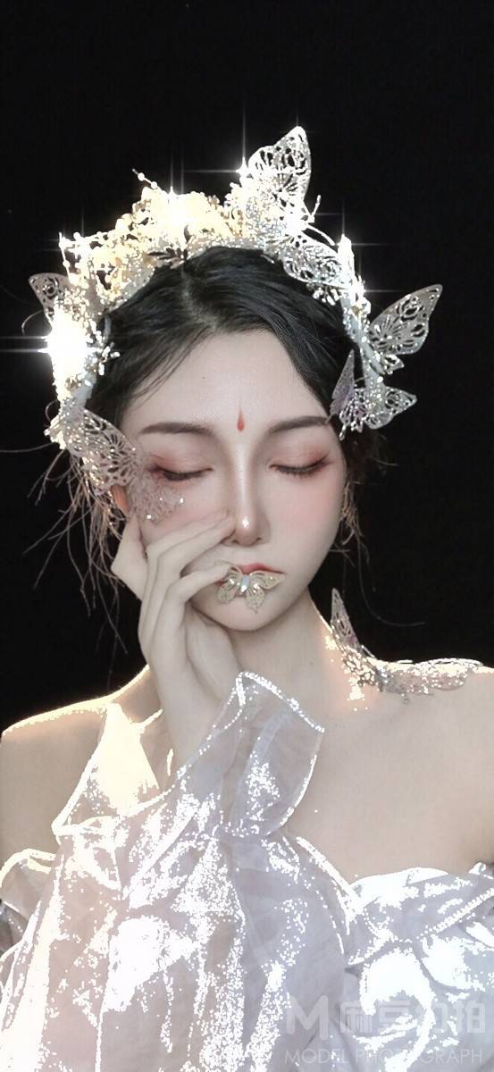 妆容模特
