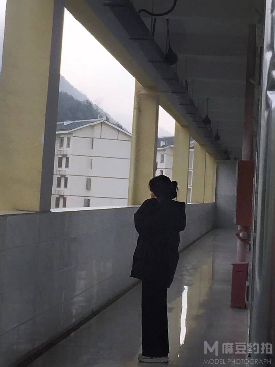 胶片模特