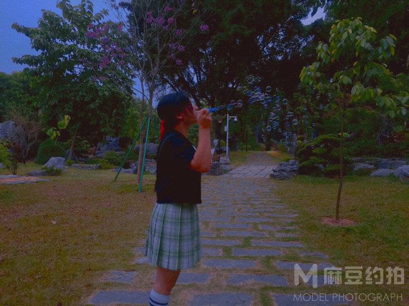 清新模特