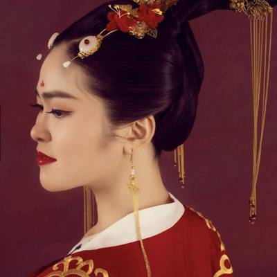 汉服模特