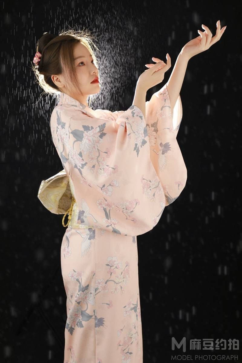 和服模特