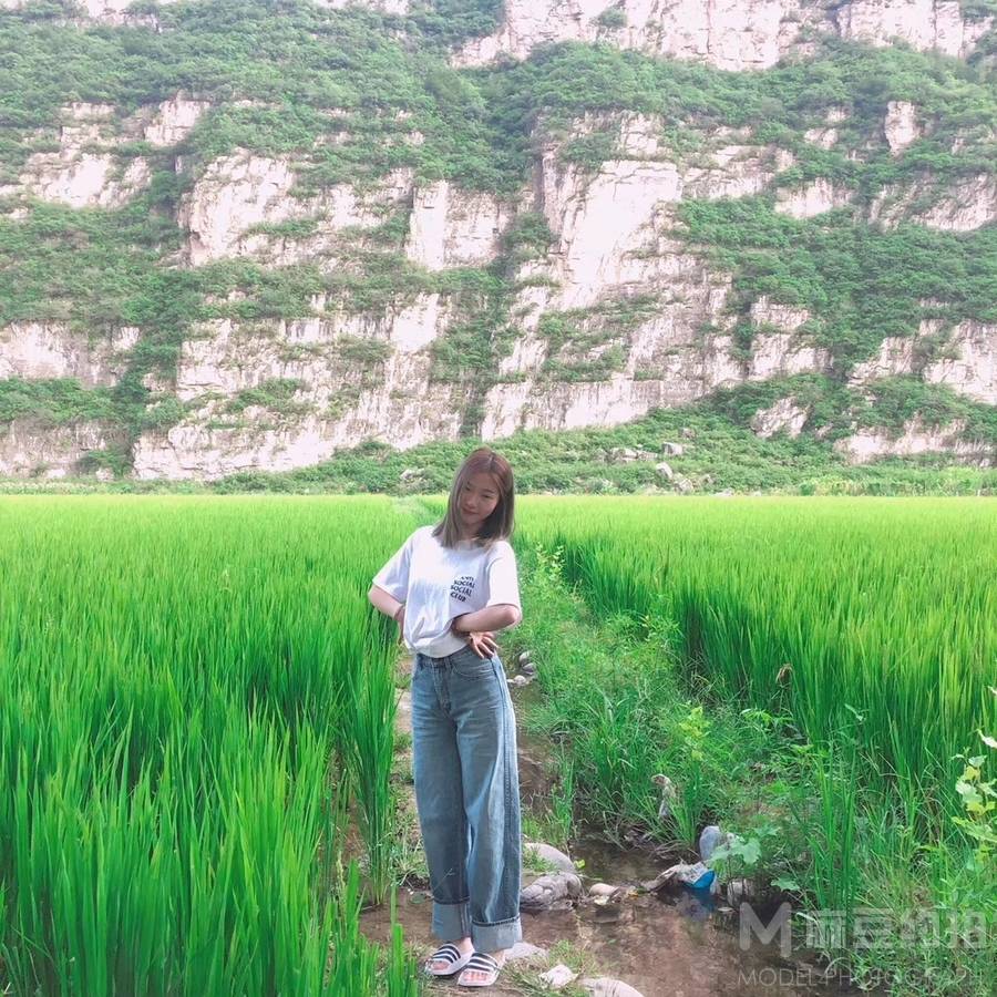 少女模特