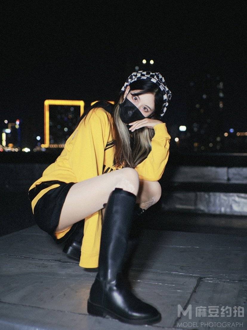 夜景模特