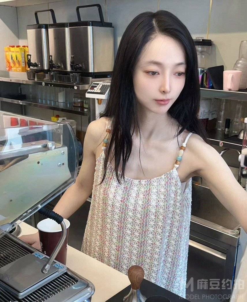 纪实模特