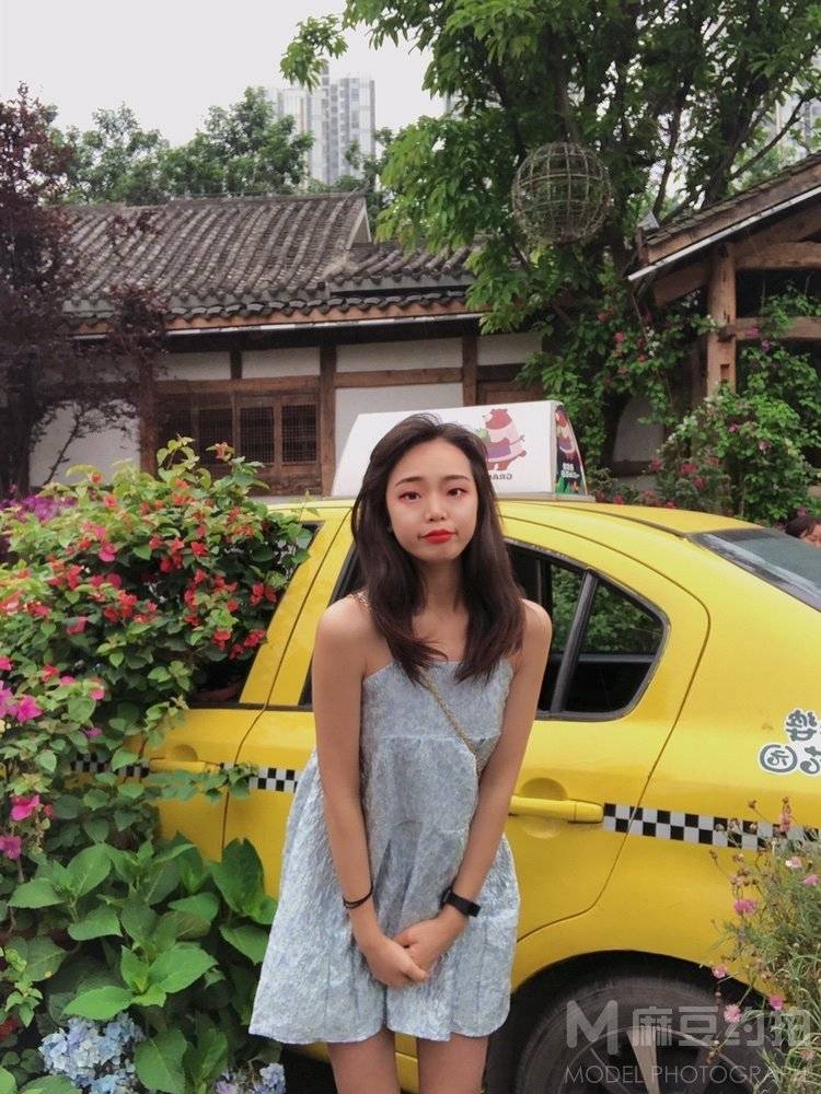 清新模特
