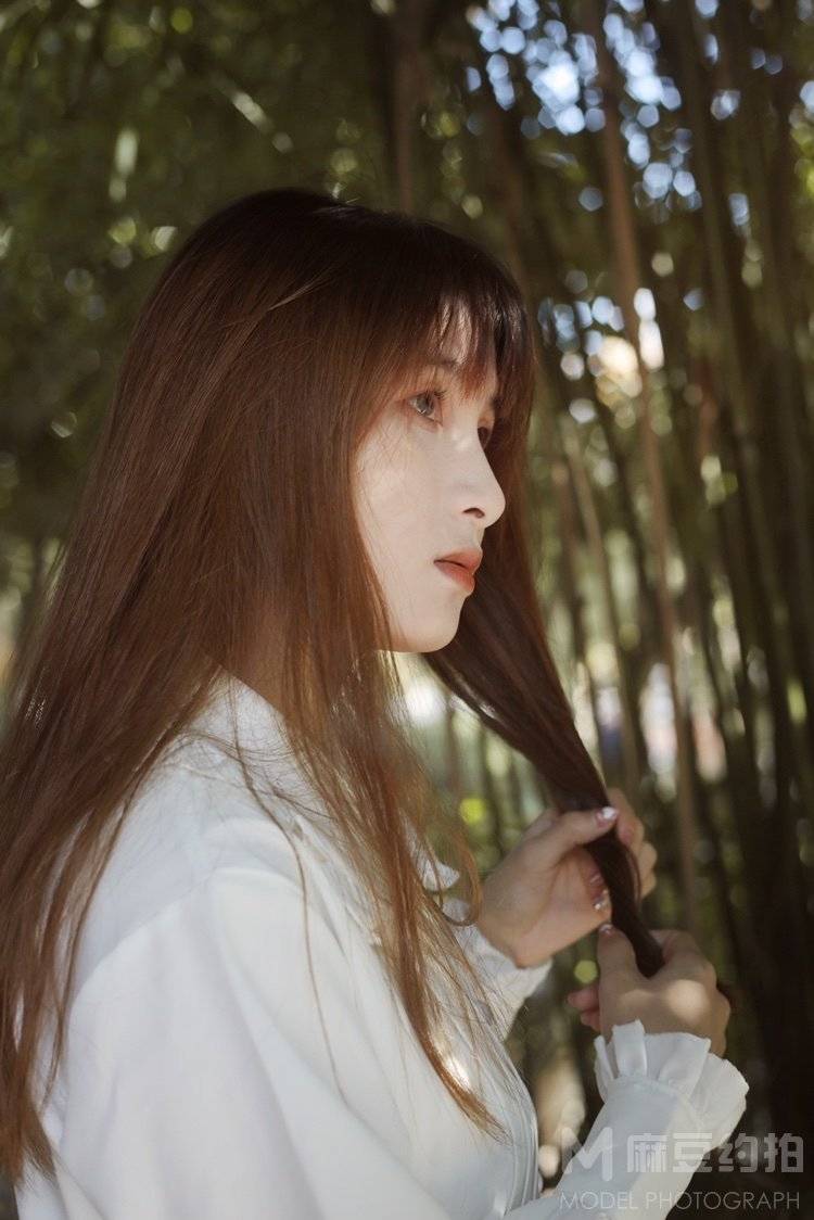 清新模特
