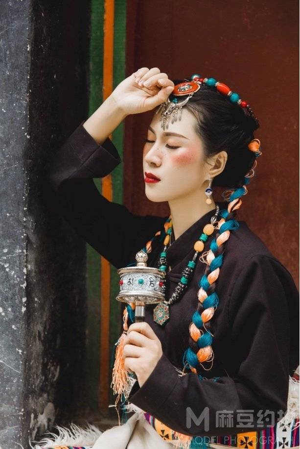 妆容模特