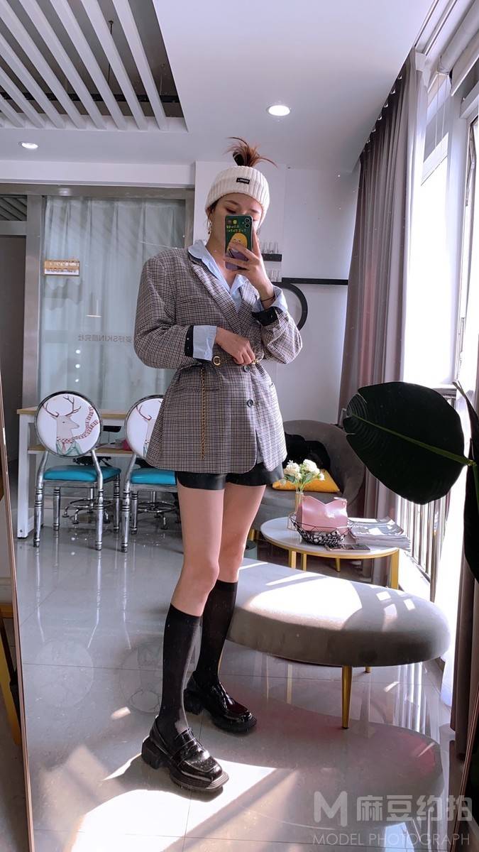 黑白模特