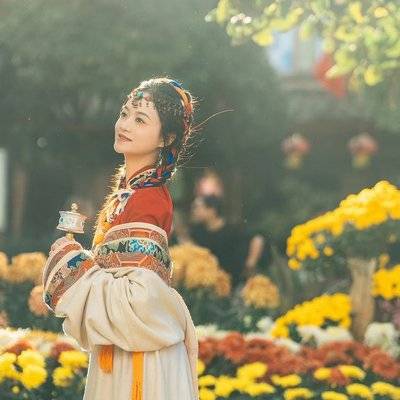 汉服模特