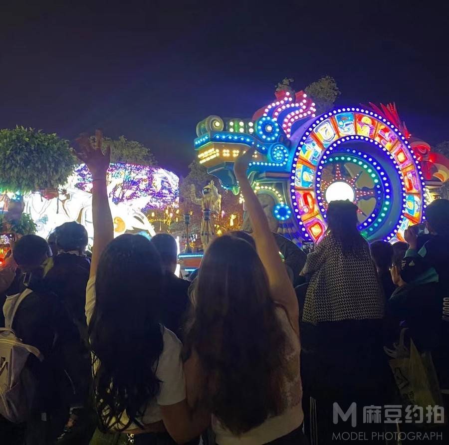 校园模特