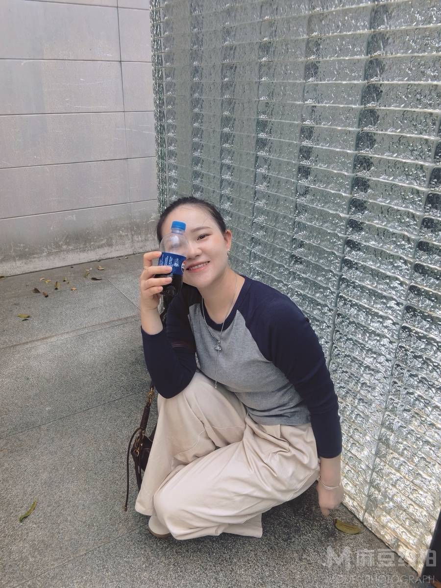 纪实模特