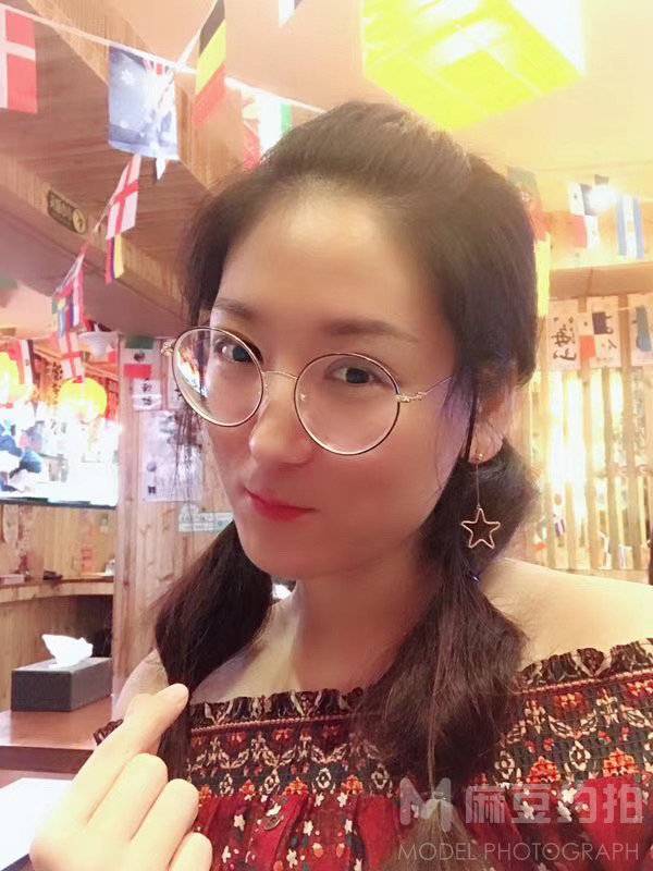 时尚模特
