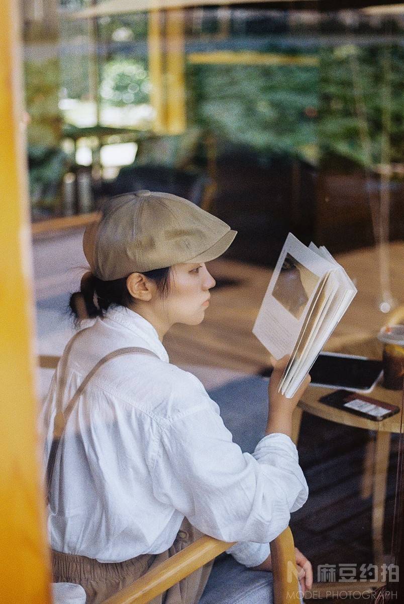胶片模特