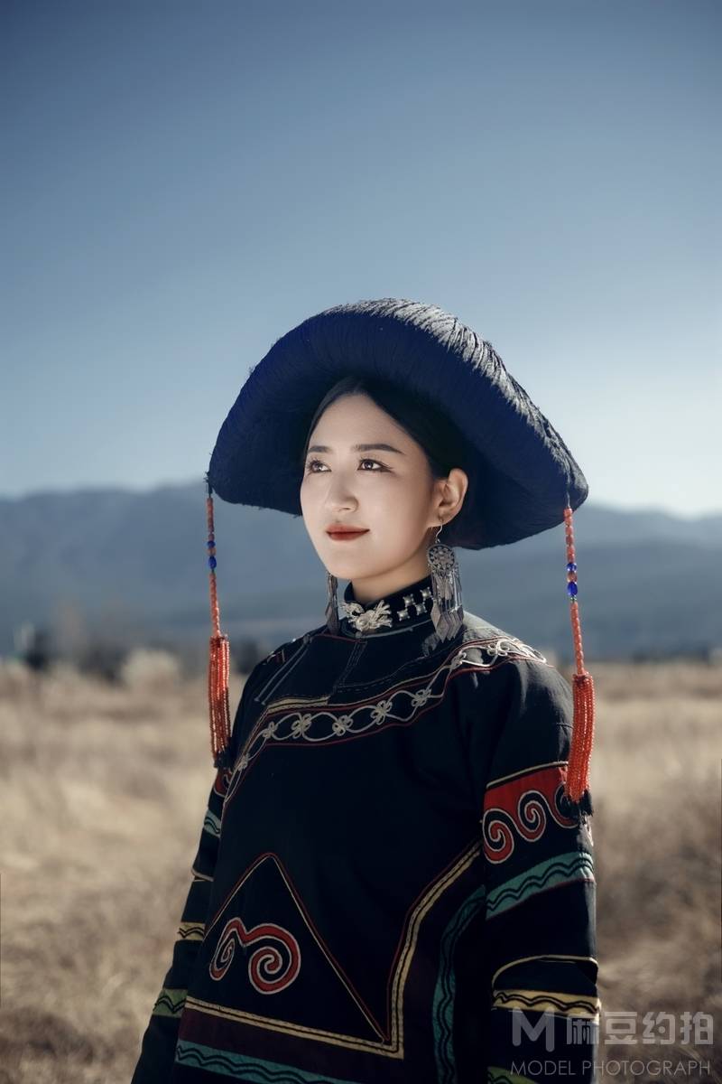 黑白模特