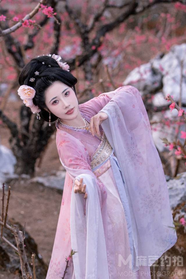 古风模特