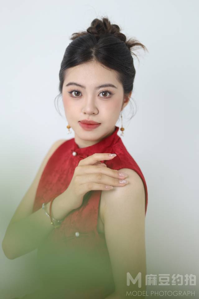 妆容模特