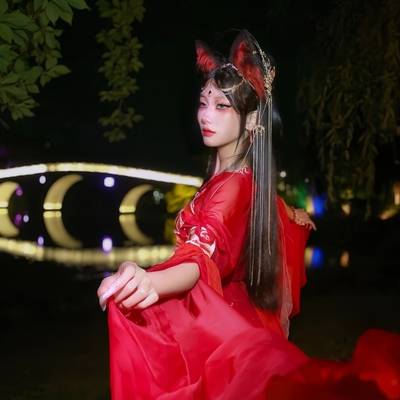 汉服模特