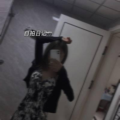 黑白模特
