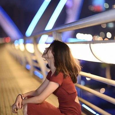 夜景模特