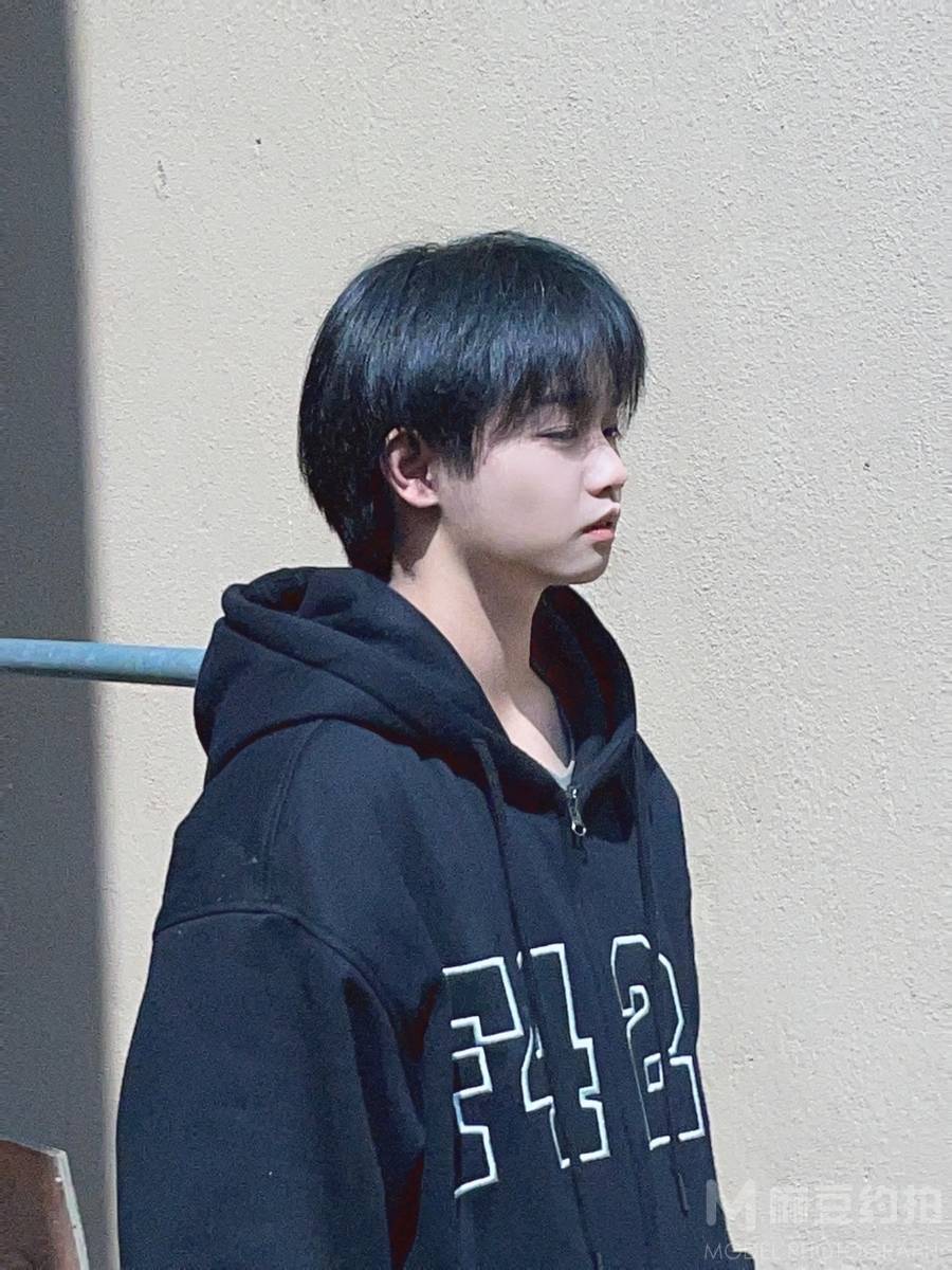 纪实模特