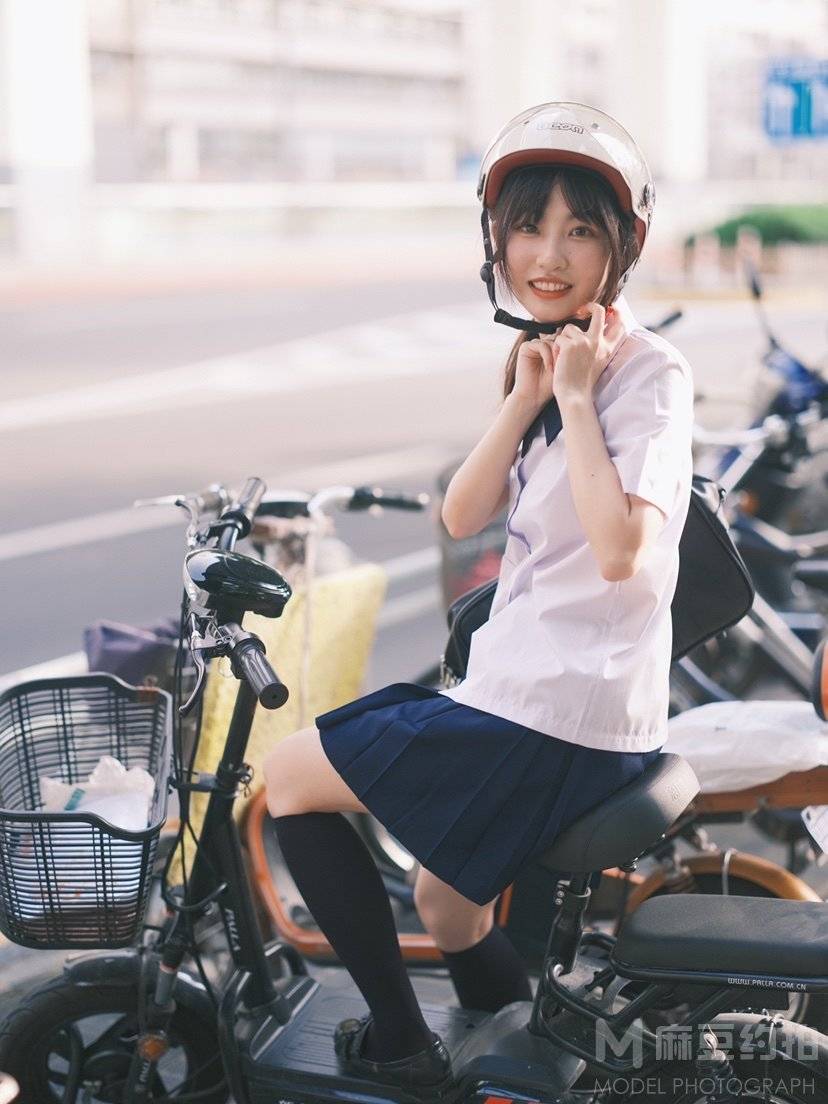 胶片模特