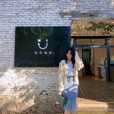 黑白模特