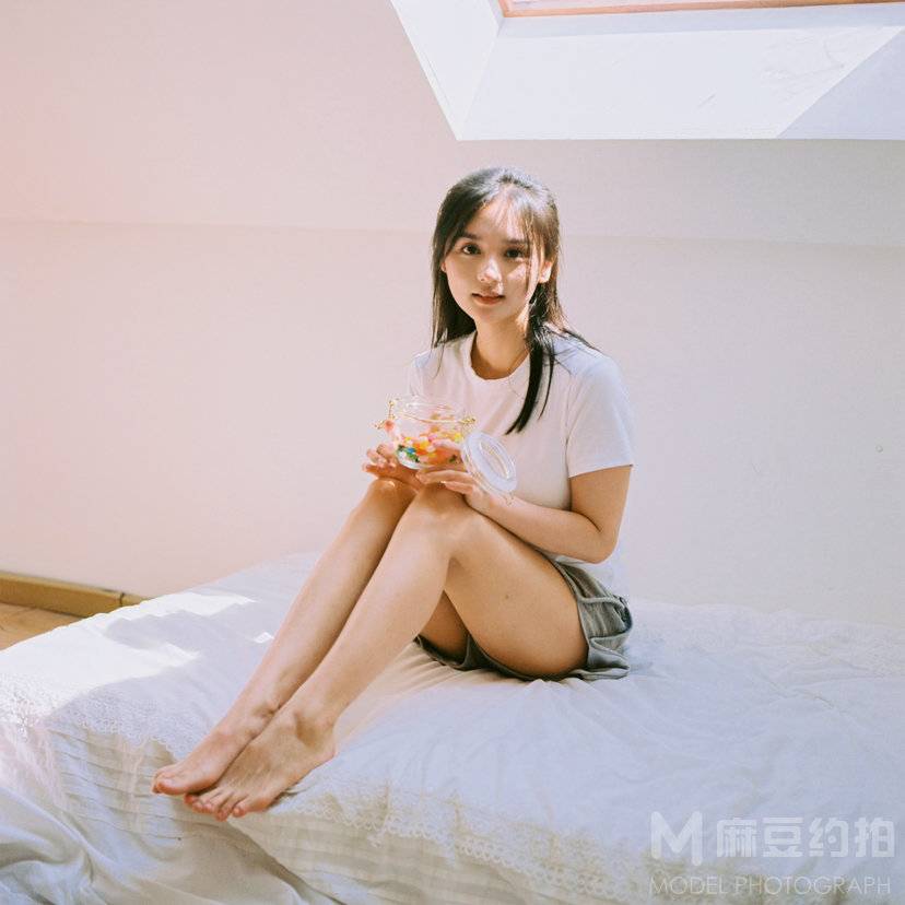 胶片模特