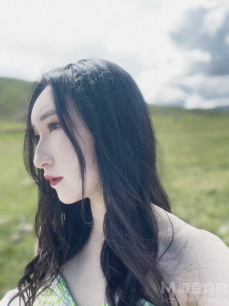 纪实模特
