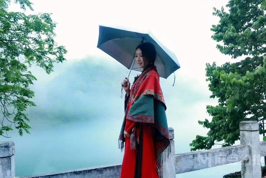 民国模特